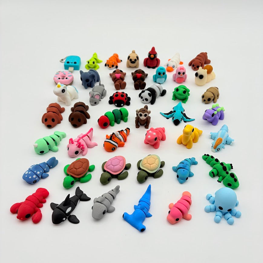 Crayon Containers β With or Without Surprise Minis!