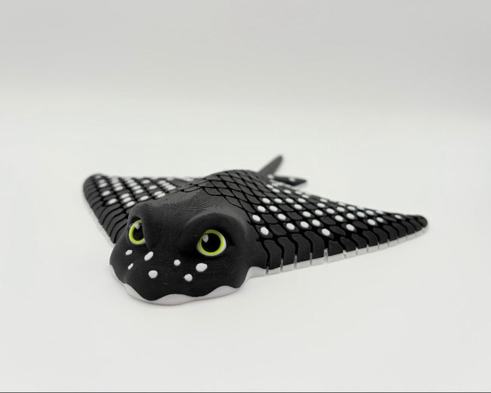 Articulated Stingray Figurine