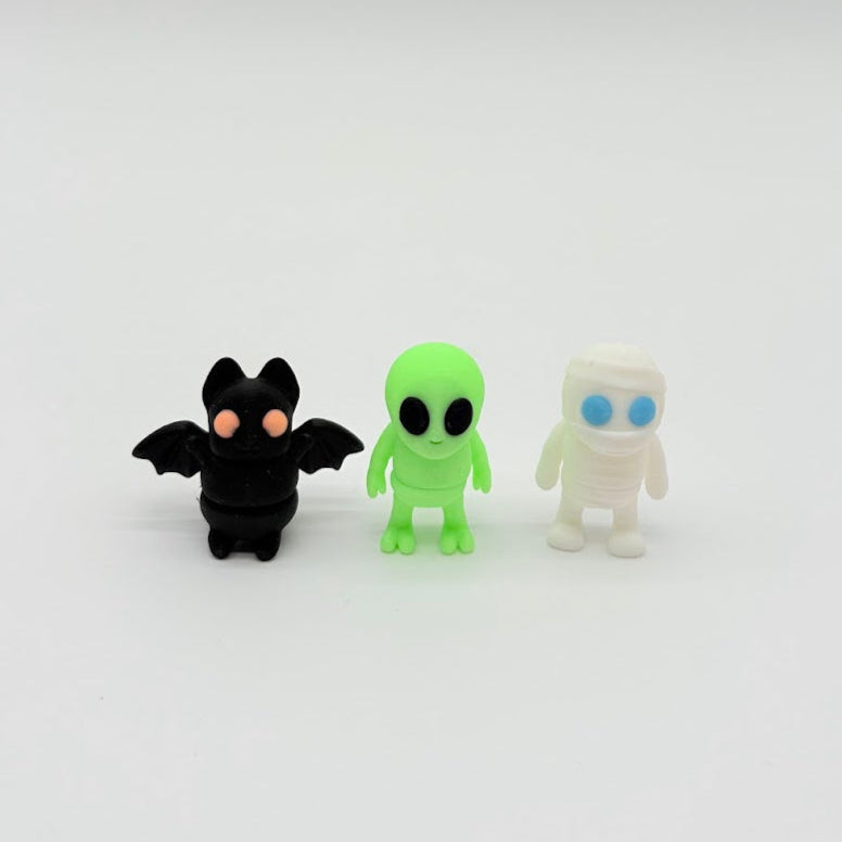 Candy Corn Mini Holder + 3 Glow Halloween Mini Figures