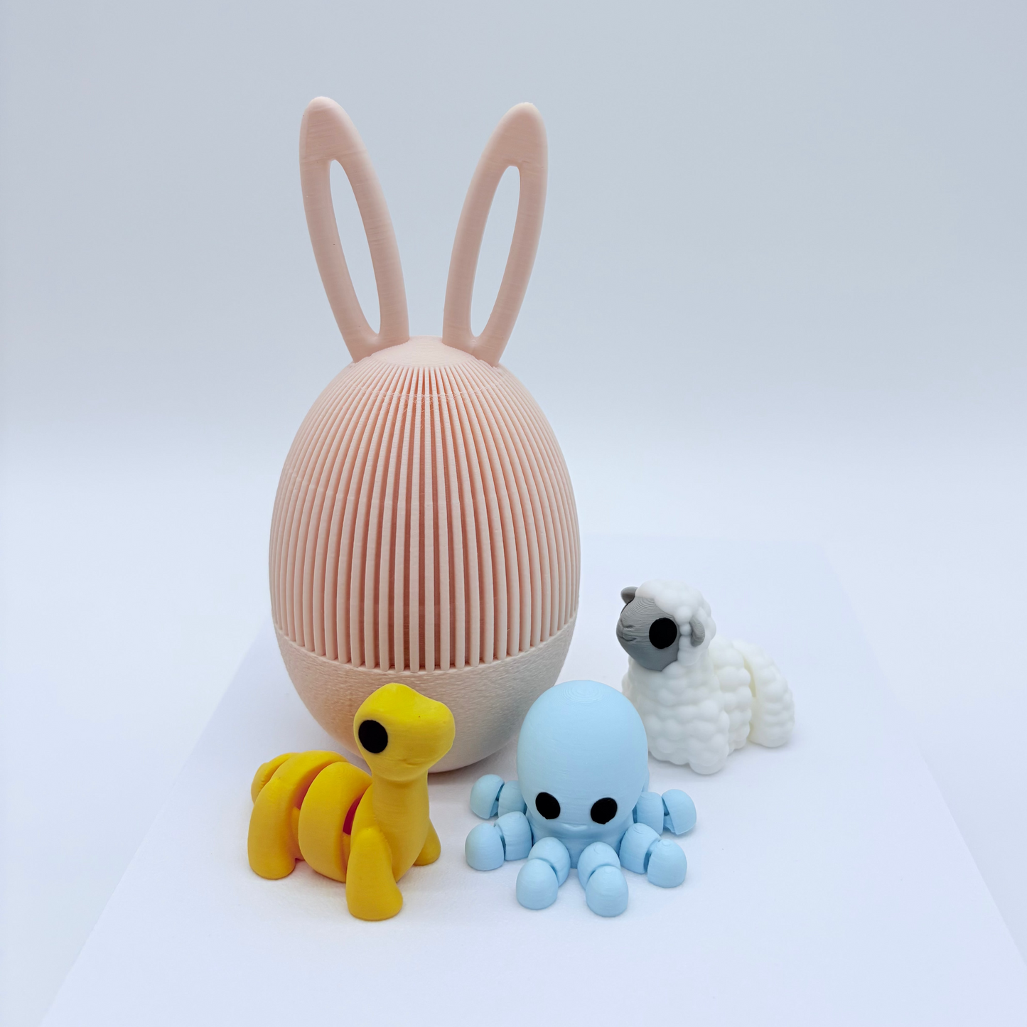 3D Printed Decorative Easter Eggs – Optional Surprise Pocket Pets