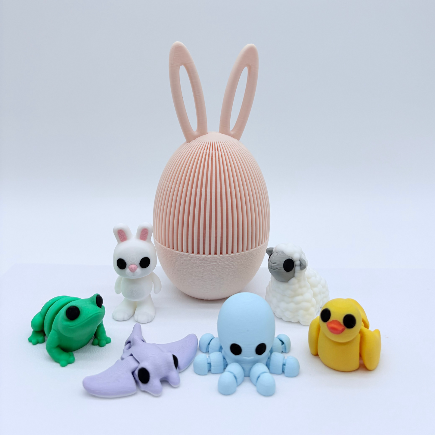 3D Printed Decorative Easter Eggs – Optional Surprise Pocket Pets