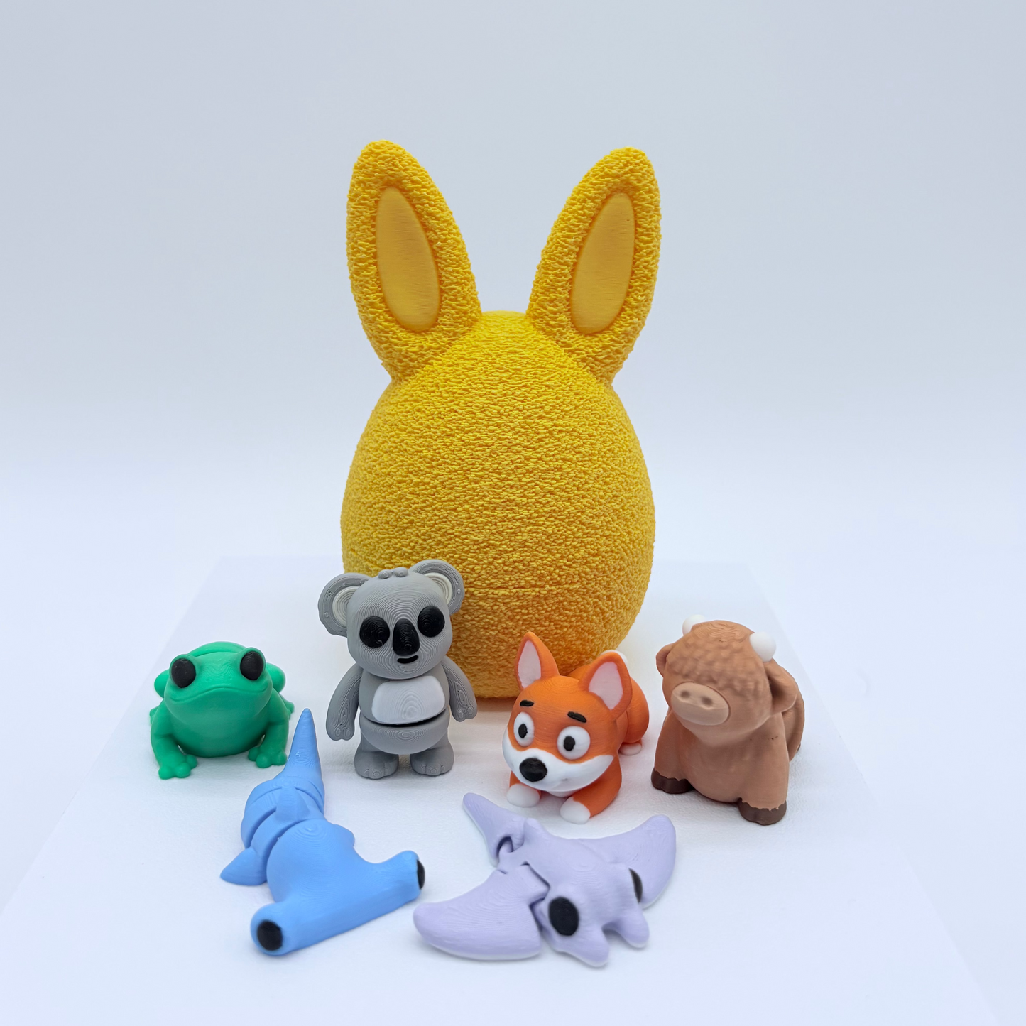 3D Printed Decorative Easter Eggs – Optional Surprise Pocket Pets